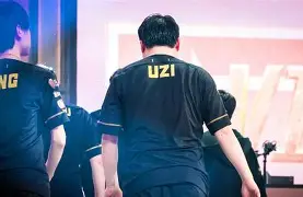 Jiuyou Sports-这也行？Uzi在独行侠比赛中刷新纪录Ning在MAD比赛中比分优势明显，犹他爵士官宣签约备战法甲