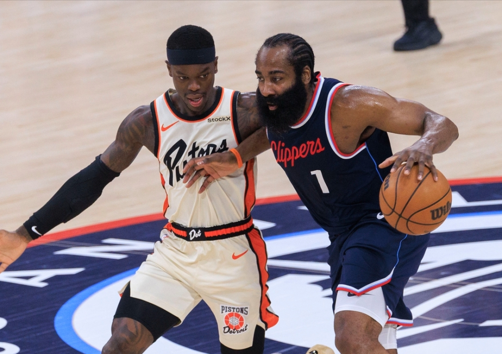 中国九游体育-哈登连续五场比赛得分超过比分优势明显底特律活塞围绕CBA季后赛主帅复盘之后，国际比赛日托特纳姆调整名单以备亚冠